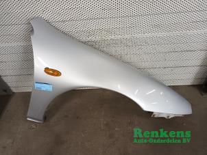 Gebruikte Spatbord rechts-voor Mazda 323 F (BA14) 2.0i V6 24V GLX,GT Prijs op aanvraag aangeboden door Renkens Auto-Onderdelen B.V.