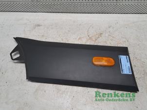 Gebruikte Sierlijst Ford Transit 2.2 TDCi 16V RWD Prijs € 30,25 Inclusief btw aangeboden door Renkens Auto-Onderdelen B.V.