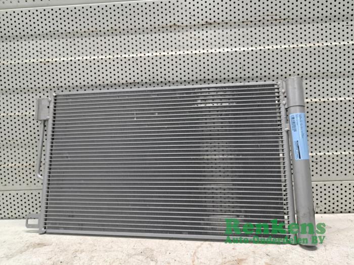 Gebruikte Airco Condensor Fiat Grande Punto (199) 1.2 Prijs € 50,00 Margeregeling aangeboden door Renkens Auto-Onderdelen B.V.