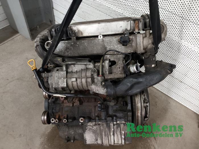 Motor van een MINI Mini Open (R52) 1.6 16V Cooper S Works 2008