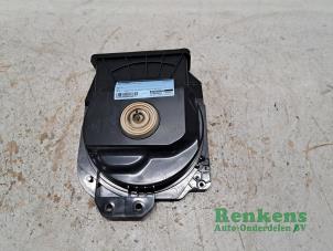 Gebruikte Luidspreker BMW 1 serie (F20) 120i 2.0 16V Prijs € 25,00 Margeregeling aangeboden door Renkens Auto-Onderdelen B.V.
