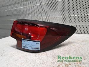 Gebruikte Achterlicht rechts Opel Astra K 1.6 CDTI 110 16V Prijs € 40,00 Margeregeling aangeboden door Renkens Auto-Onderdelen B.V.