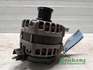 Gebruikte Alternator Dacia Sandero III 1.0 TCE 110 12V Prijs op aanvraag aangeboden door Renkens Auto-Onderdelen B.V.