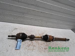 Gebruikte Cardanas rechts-voor (VWA) Dacia Sandero III 1.0 TCE 110 12V Prijs € 175,00 Margeregeling aangeboden door Renkens Auto-Onderdelen B.V.