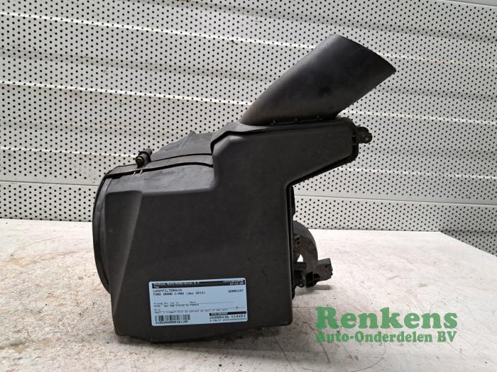 Gebruikte Luchtfilterhuis Ford Grand C-Max (DXA) 1.0 Ti-VCT EcoBoost 12V 125 Prijs € 25,00 Margeregeling aangeboden door Renkens Auto-Onderdelen B.V.