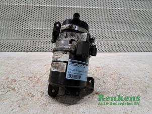 Gebruikte Servopomp Mini Mini Cooper S (R53) 1.6 16V Prijs op aanvraag aangeboden door Renkens Auto-Onderdelen B.V.