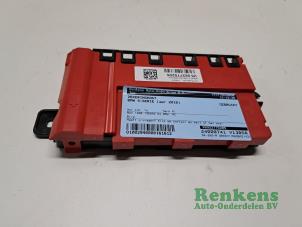 Gebruikte Zekeringkast BMW 4 serie Gran Coupe (F36) 418i 1.5 TwinPower Turbo 12V Prijs € 25,00 Margeregeling aangeboden door Renkens Auto-Onderdelen B.V.