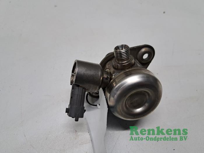 Gebruikte Hogedrukpomp Ford C-Max (DXA) 1.6 SCTi 16V Prijs € 100,00 Margeregeling aangeboden door Renkens Auto-Onderdelen B.V.