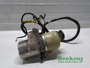 Gebruikte Servopomp Opel Meriva 1.4 Turbo 16V ecoFLEX Prijs op aanvraag aangeboden door Renkens Auto-Onderdelen B.V.