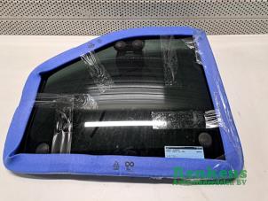 Gebruikte Sunroof (diversen) Renault Kangoo Be Bop (KW) 1.6 16V Prijs € 75,00 Margeregeling aangeboden door Renkens Auto-Onderdelen B.V.