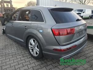 Gebruikte Differentieel achter Audi Q7 (4MB/4MG) 3.0 TDI V6 24V e-tron plug-in hybrid Prijs op aanvraag aangeboden door Renkens Auto-Onderdelen B.V.
