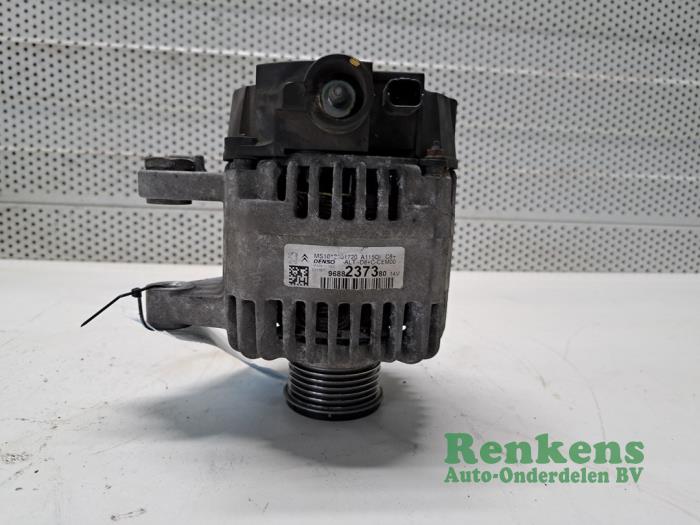 Gebruikte Dynamo Citroen DS3 (SA) 1.2 12V PureTech 82 Prijs € 30,00 Margeregeling aangeboden door Renkens Auto-Onderdelen B.V.