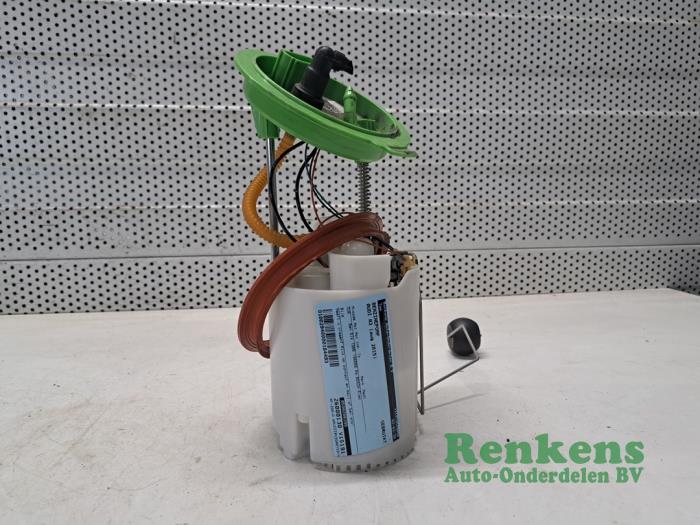 Gebruikte Benzinepomp Audi A3 Sportback (8VA/8VF) 1.4 TFSI 16V e-tron Prijs € 35,00 Margeregeling aangeboden door Renkens Auto-Onderdelen B.V.