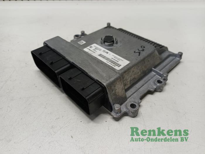 Gebruikte Computer Motormanagement Opel Crossland (X) 1.2 Turbo 12V Prijs € 145,00 Margeregeling aangeboden door Renkens Auto-Onderdelen B.V.