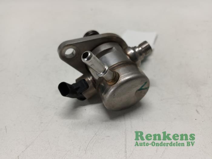 Gebruikte Hogedrukpomp Opel Crossland (X) 1.2 Turbo 12V Prijs € 130,00 Margeregeling aangeboden door Renkens Auto-Onderdelen B.V.