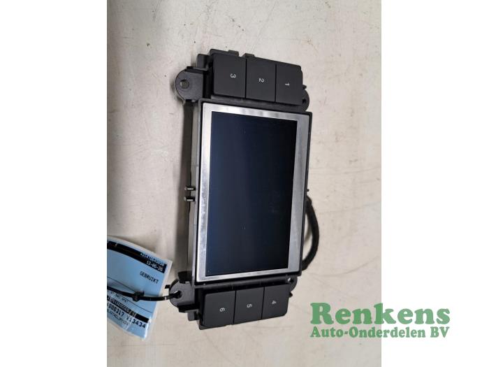Gebruikte Display Interieur Ford Tourneo Courier (JU2) 1.0 Ti-VCT EcoBoost 12V Prijs op aanvraag aangeboden door Renkens Auto-Onderdelen B.V.
