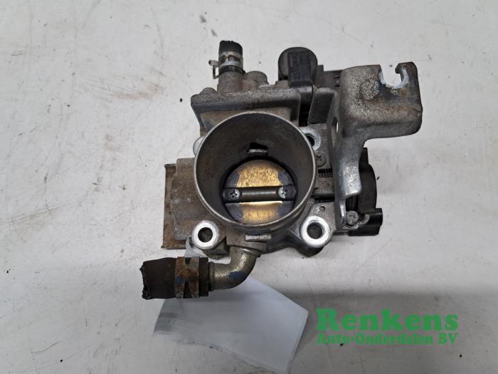 Gebruikte Gasklephuis Suzuki Swift (ZA/ZC/ZD1/2/3/9) 1.3 VVT 16V Prijs € 35,00 Margeregeling aangeboden door Renkens Auto-Onderdelen B.V.