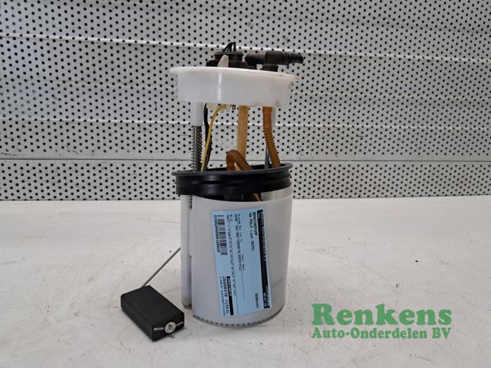 Gebruikte Benzinepomp Volkswagen Polo V (6R) 1.0 12V BlueMotion Technology Prijs € 40,00 Margeregeling aangeboden door Renkens Auto-Onderdelen B.V.
