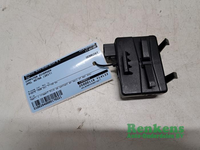 Gebruikte Computer Diversen Opel Astra K Sports Tourer 1.6 CDTI 110 16V Prijs € 20,00 Margeregeling aangeboden door Renkens Auto-Onderdelen B.V.