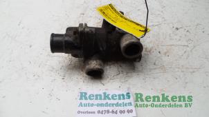 Gebruikte Thermostaathuis Opel Kadett C 1.9 GT/E Prijs € 25,00 Margeregeling aangeboden door Renkens Auto-Onderdelen B.V.