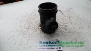 Gebruikte Luchtmassameter Opel Omega Prijs € 20,00 Margeregeling aangeboden door Renkens Auto-Onderdelen B.V.