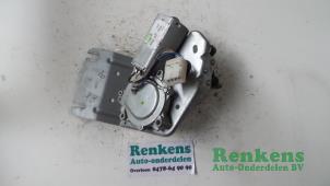Gebruikte Ruitenwissermotor achter Citroen AX 11 First,TGE Kat. Prijs € 15,00 Margeregeling aangeboden door Renkens Auto-Onderdelen B.V.