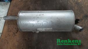 Gebruikte Uitlaat Einddemper Fiat Doblo Cargo (223) 1.9 D Prijs € 30,00 Margeregeling aangeboden door Renkens Auto-Onderdelen B.V.