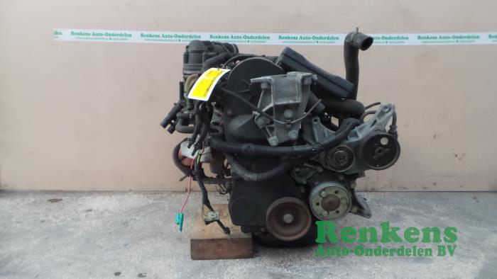 Motor van een Renault Laguna I (B56) 1.8 RN,RT 1996