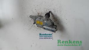 Gebruikte Ruitenwissermotor achter Renault Clio Prijs € 15,00 Margeregeling aangeboden door Renkens Auto-Onderdelen B.V.