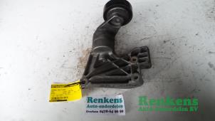 Gebruikte Spanrol Multiriem Opel Astra Prijs € 20,00 Margeregeling aangeboden door Renkens Auto-Onderdelen B.V.