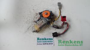 Gebruikte Schuifdak Motor Renault Megane Prijs € 15,00 Margeregeling aangeboden door Renkens Auto-Onderdelen B.V.