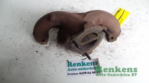 Gebruikte Uitlaatspruitstuk Peugeot 106 I 1.1 i XN,XR,XT Prijs € 25,00 Margeregeling aangeboden door Renkens Auto-Onderdelen B.V.