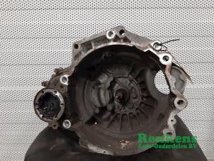 Gebruikte Versnellingsbak Volkswagen Golf III (1H1) 1.4 Custom,CL Prijs € 150,00 Margeregeling aangeboden door Renkens Auto-Onderdelen B.V.