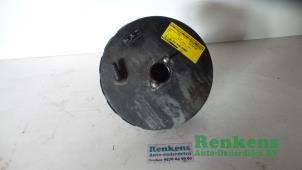 Gebruikte Rembooster Audi A3 (8L1) 1.6 Prijs € 50,00 Margeregeling aangeboden door Renkens Auto-Onderdelen B.V.