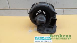 Gebruikte Kachel Ventilatiemotor Renault 19 Phase II/III (B/C53) 1.4 TS,GTS,TSE Prijs € 25,00 Margeregeling aangeboden door Renkens Auto-Onderdelen B.V.