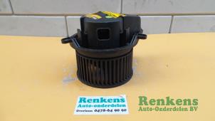 Gebruikte Kachel Ventilatiemotor Renault Safrane Prijs € 20,00 Margeregeling aangeboden door Renkens Auto-Onderdelen B.V.