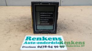 Gebruikte Display Interieur Opel Calibra Prijs € 15,00 Margeregeling aangeboden door Renkens Auto-Onderdelen B.V.