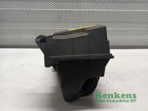 Gebruikte Luchtfilterhuis Volkswagen Golf IV (1J1) 1.9 TDI 100 Prijs € 25,00 Margeregeling aangeboden door Renkens Auto-Onderdelen B.V.