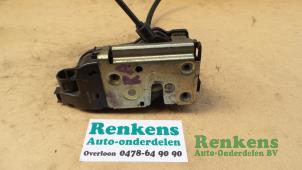 Gebruikte Deurslot Mechaniek 4Deurs rechts-achter Renault Laguna Prijs € 35,00 Margeregeling aangeboden door Renkens Auto-Onderdelen B.V.
