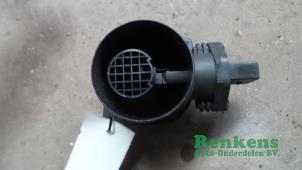 Gebruikte Luchtmassameter Seat Ibiza III (6L1) 1.9 TDI 100 Prijs € 20,00 Margeregeling aangeboden door Renkens Auto-Onderdelen B.V.