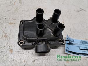 Gebruikte Bobine Ford Fiesta 5 (JD/JH) 1.3 Prijs € 20,00 Margeregeling aangeboden door Renkens Auto-Onderdelen B.V.
