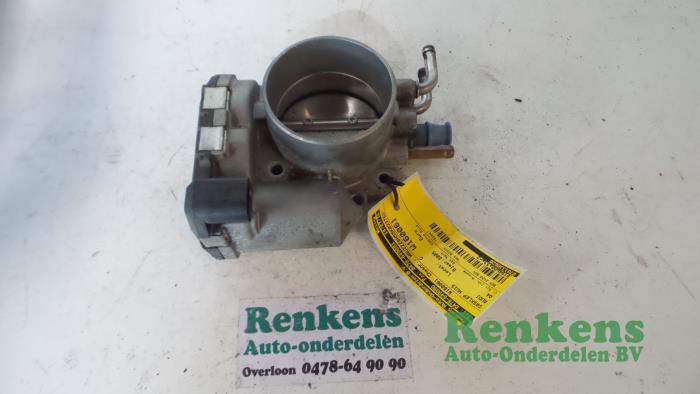 Gebruikte Gasklephuis Audi A4 Cabrio (B7) 2.4 V6 30V Prijs € 35,00 Margeregeling aangeboden door Renkens Auto-Onderdelen B.V.