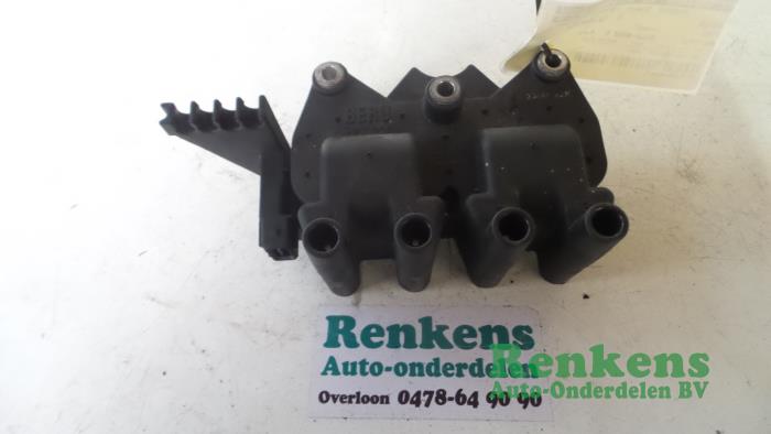 Gebruikte Bobine Fiat Multipla (186) 1.6 16V 100 SX,ELX Prijs € 30,00 Margeregeling aangeboden door Renkens Auto-Onderdelen B.V.