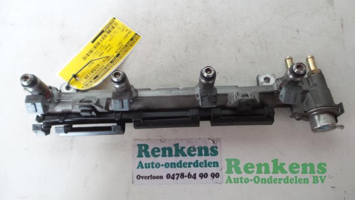 Gebruikte Common rail (Injectie) Volkswagen Lupo (6X1) 1.4 16V 75 Prijs € 40,00 Margeregeling aangeboden door Renkens Auto-Onderdelen B.V.