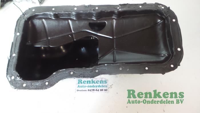 Gebruikte Carterpan Fiat Stilo MW (192C) 1.6 16V Prijs € 35,00 Margeregeling aangeboden door Renkens Auto-Onderdelen B.V.