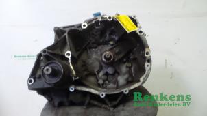 Gebruikte Versnellingsbak Renault Kangoo (KC) 1.2 Prijs € 175,00 Margeregeling aangeboden door Renkens Auto-Onderdelen B.V.