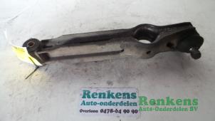 Gebruikte Triangel links-voor Chevrolet Matiz 0.8 S,SE Prijs € 20,00 Margeregeling aangeboden door Renkens Auto-Onderdelen B.V.