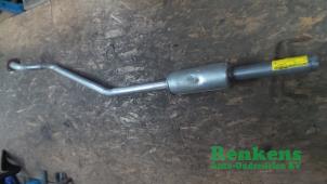 Gebruikte Uitlaat Middendemper Opel Astra G (F70) 1.7 DTI 16V Eco4 Prijs € 25,00 Margeregeling aangeboden door Renkens Auto-Onderdelen B.V.