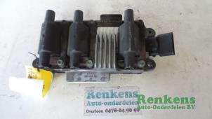Gebruikte Bobine Audi A4 Cabrio (B7) 2.4 V6 30V Prijs € 40,00 Margeregeling aangeboden door Renkens Auto-Onderdelen B.V.