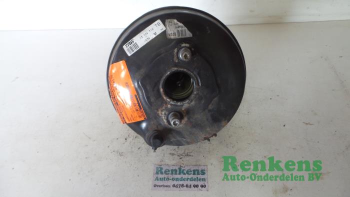 Gebruikte Rembooster Opel Vectra C Caravan 3.0 CDTI V6 24V Prijs € 50,00 Margeregeling aangeboden door Renkens Auto-Onderdelen B.V.